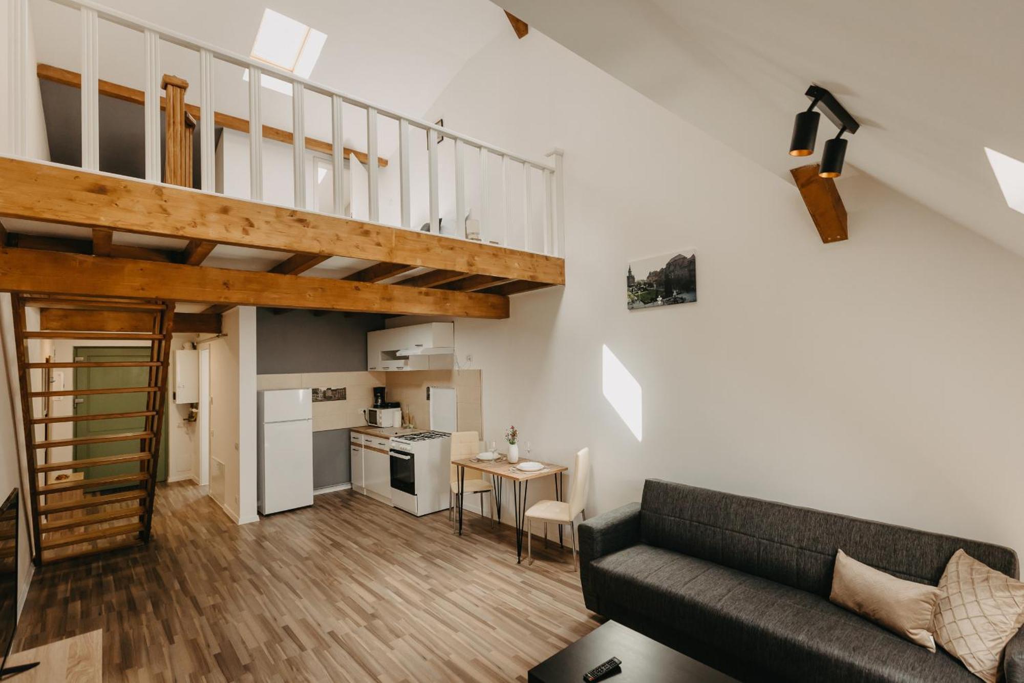 Holiday Apartments Central ทิมิชัวรา ภายนอก รูปภาพ